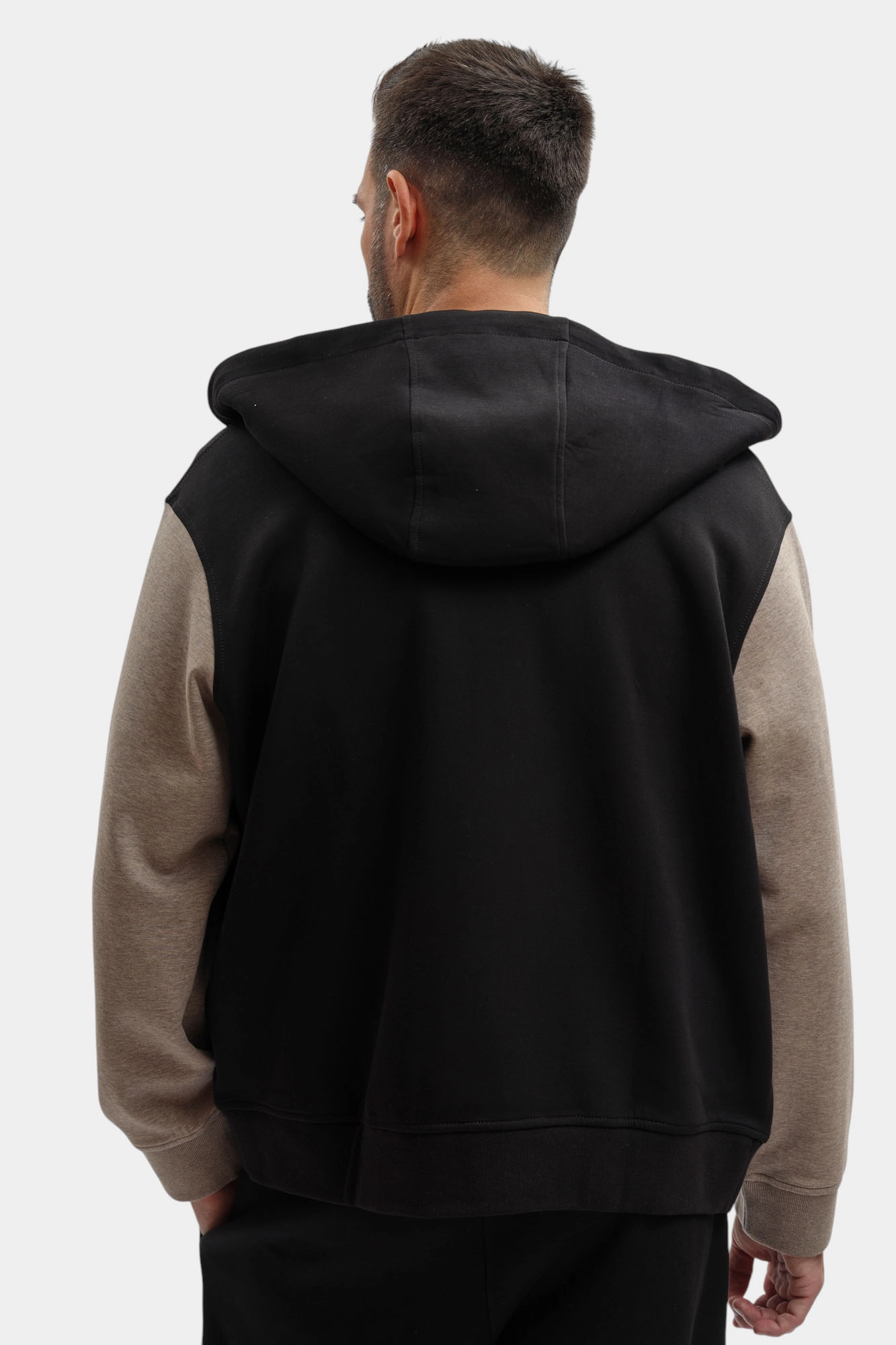 XM001759_AF10818 Толстовка Armani Exchange Черный