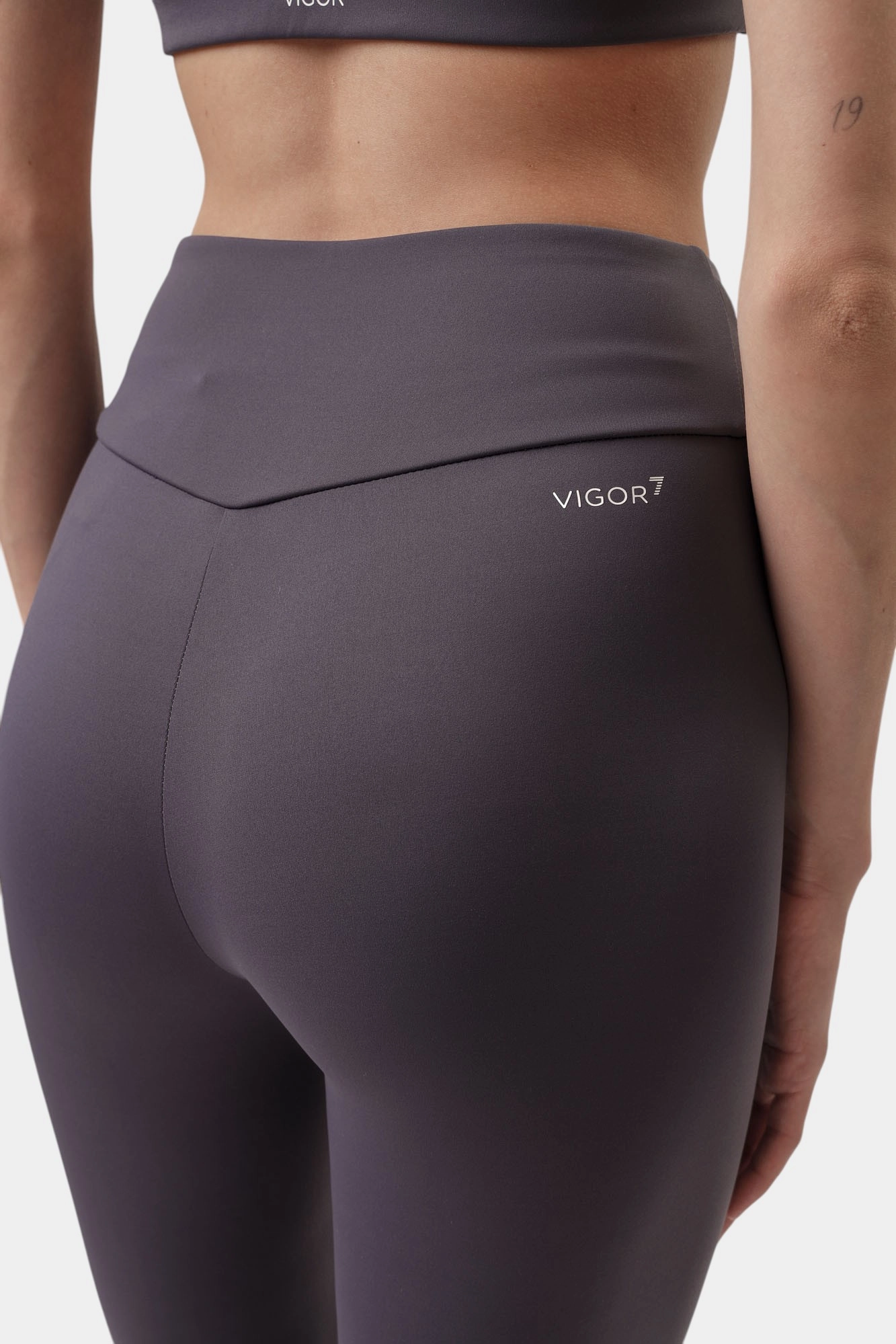 7W000232_AF12625 леггинсы ea7