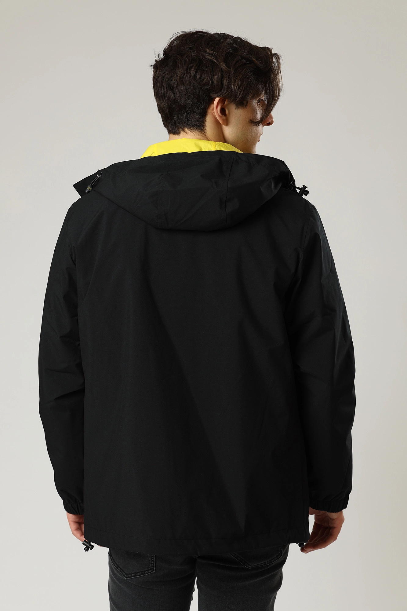 3LZK21_ZNB7Z Куртка 2 в 1 Armani Exchange Черный