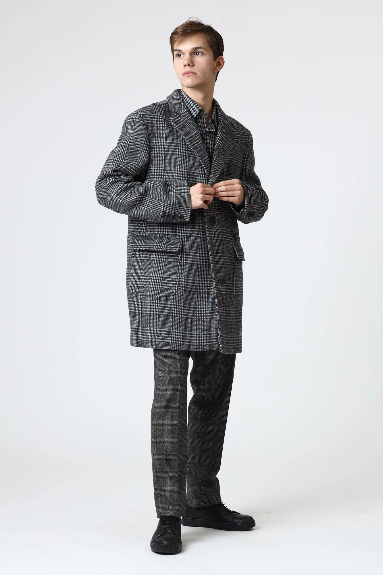 502703_455708 Пальто Karl Lagerfeld Серый