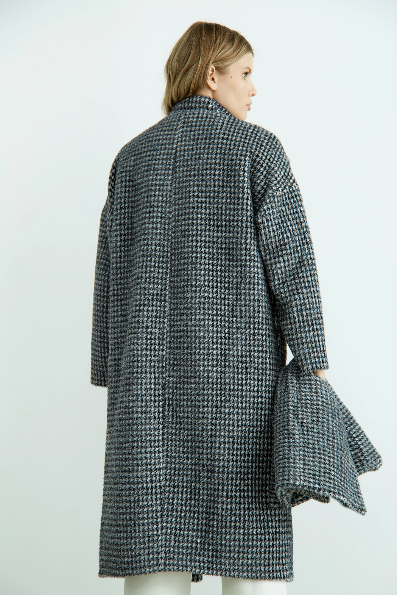 W-232-ZM-1085Ж пальто the hills 