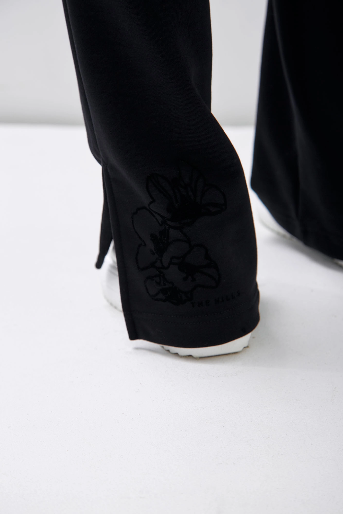 W-241-P-20-0066 брюки спортивные the hills 