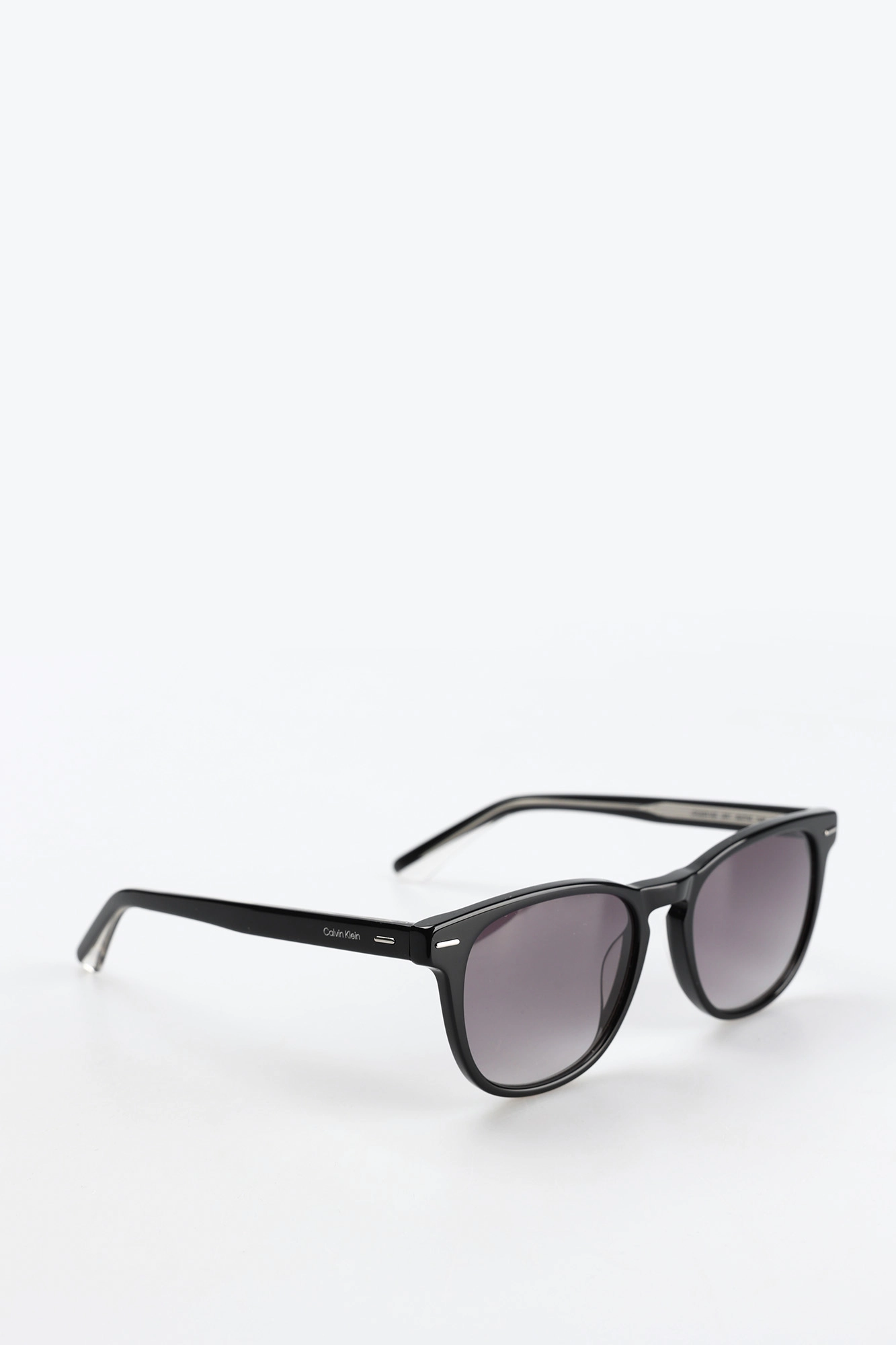 CKL-222515531 Очки солнцезащитные Calvin Klein Черный