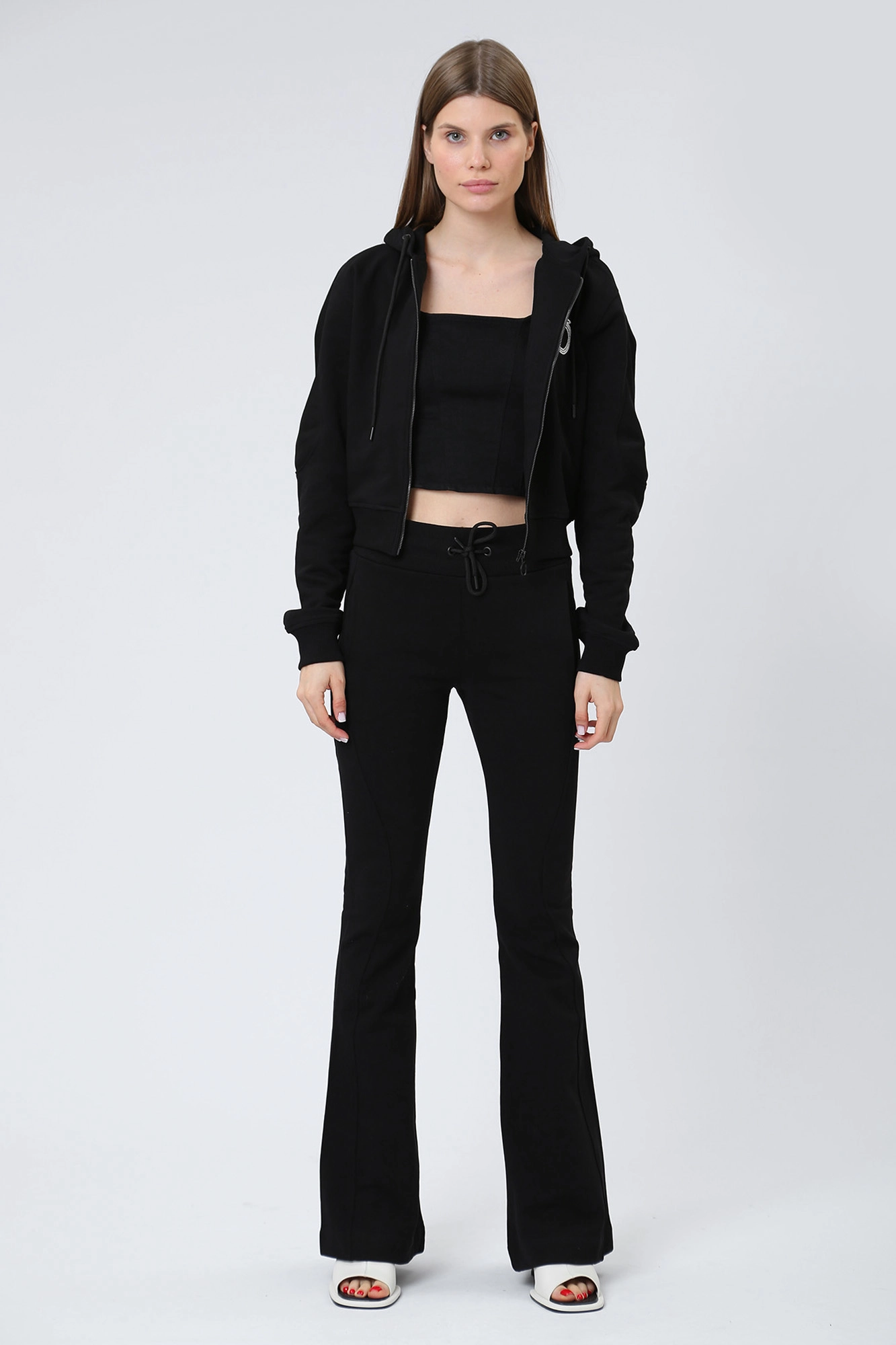 56P00440-1T006398 брюки спортивные trussardi 