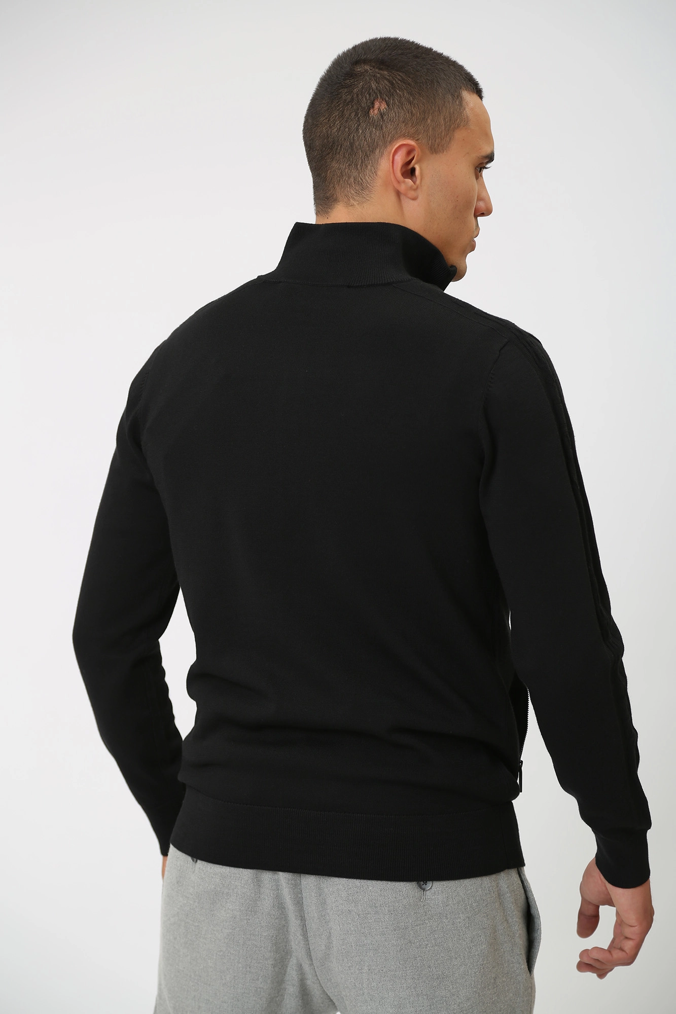 534304_655033 Кардиган Karl Lagerfeld Черный