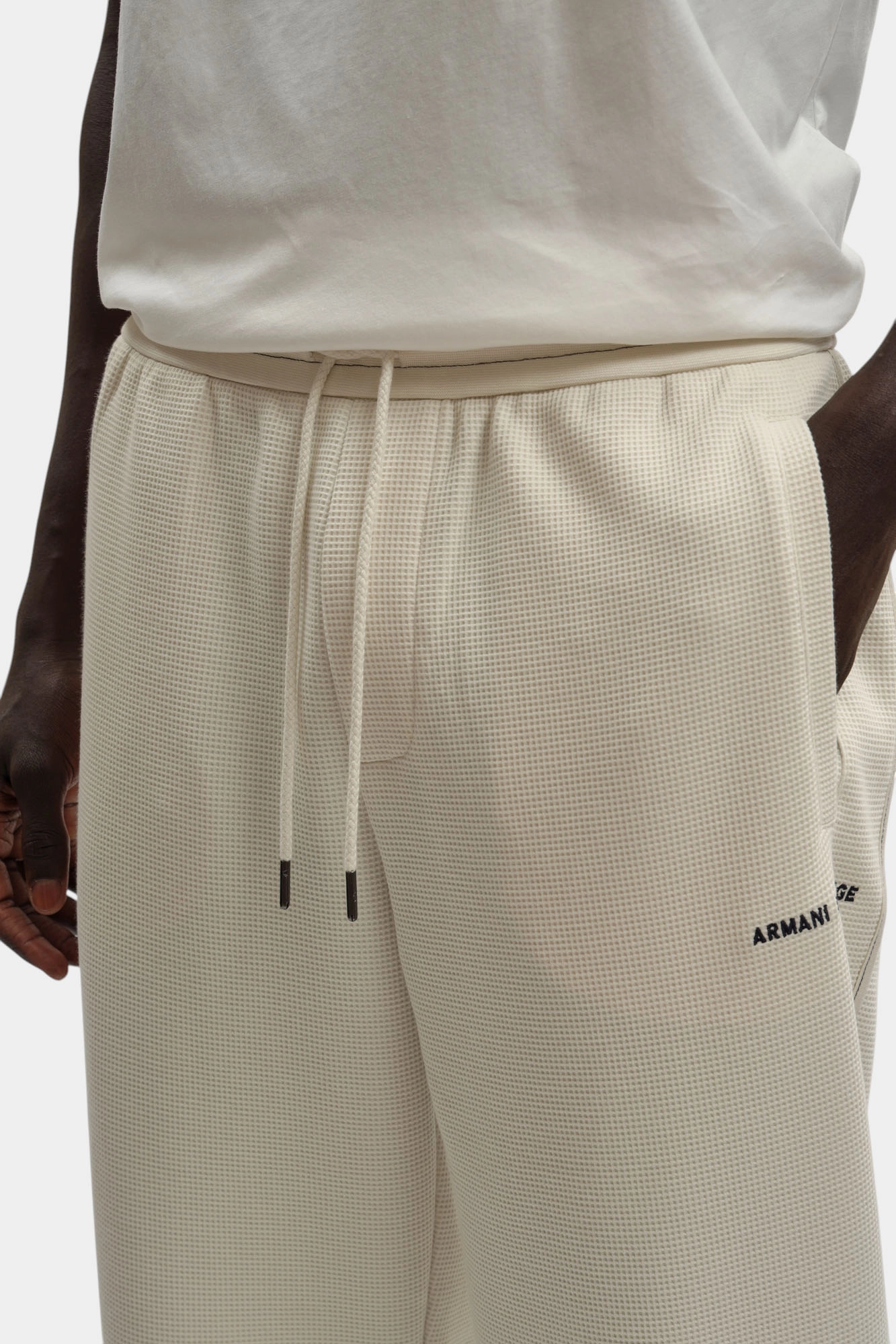 XM002328_AF21870 Брюки спортивные Armani Exchange Бежевый