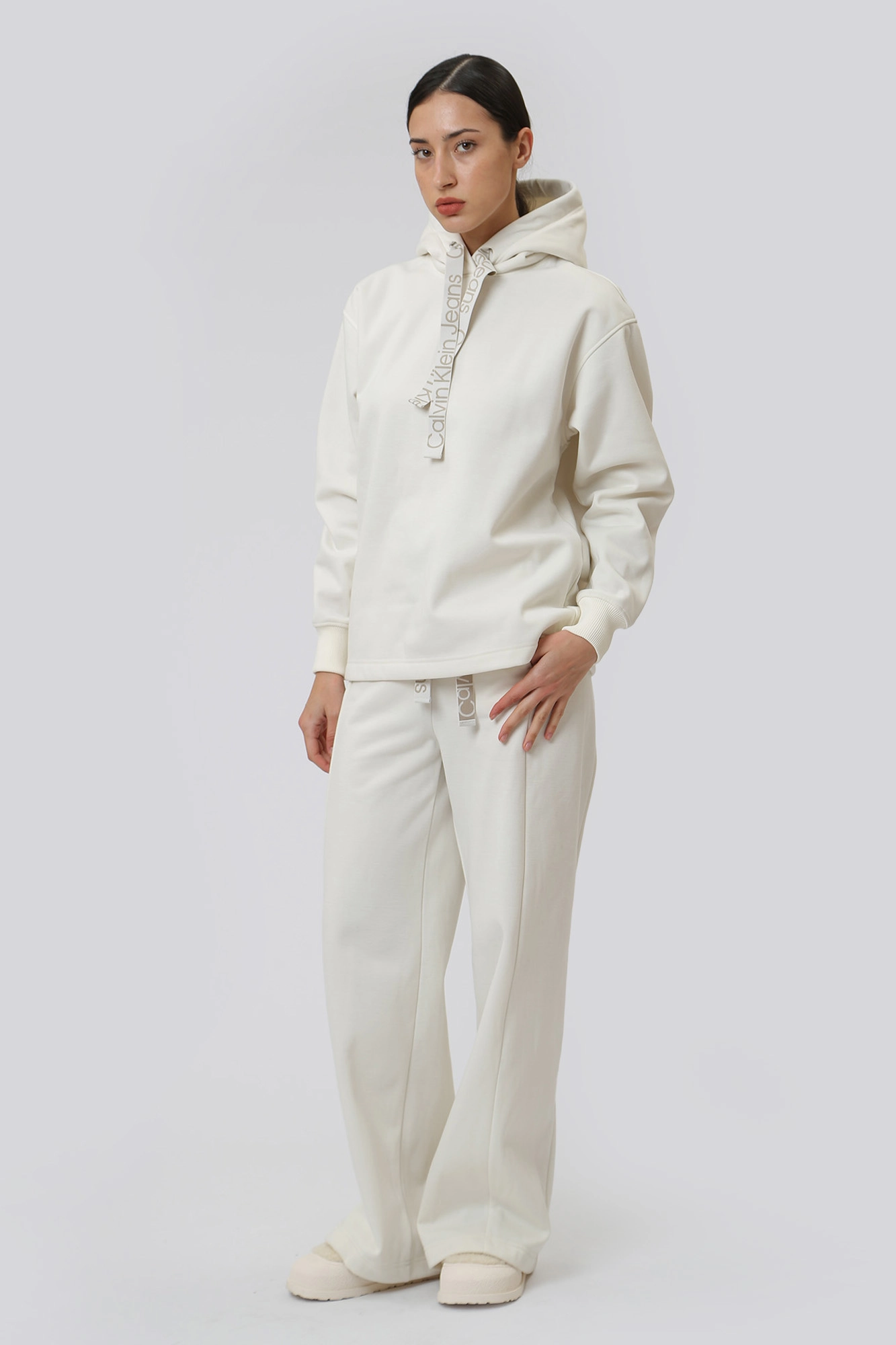 Calvin Klein Jeans J20J221916 YBI Med Online.ru