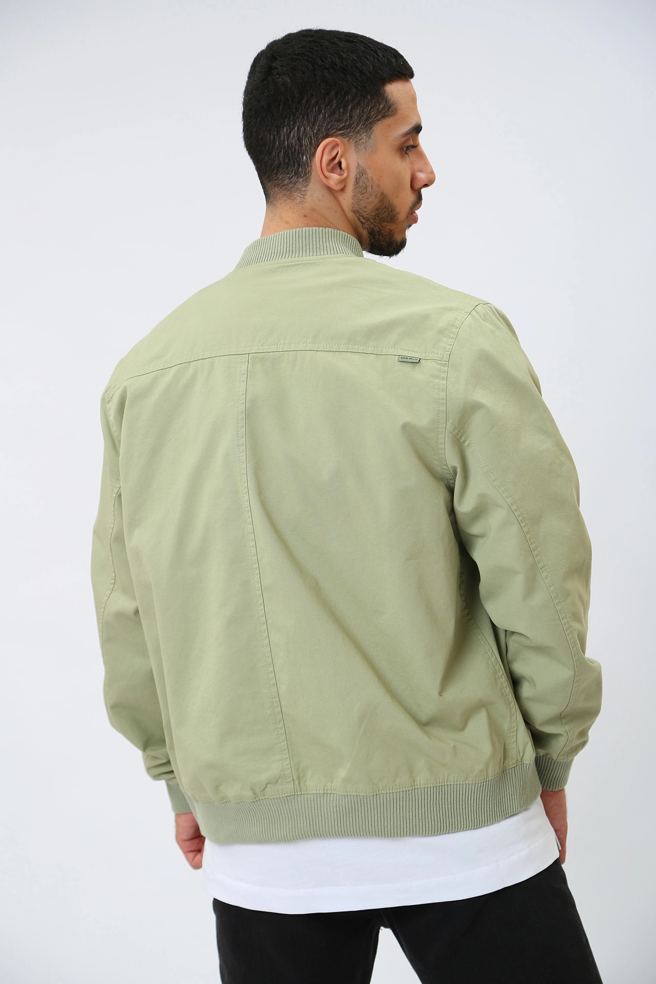 VM-231-46-006 Бомбер Van Mich Зеленый