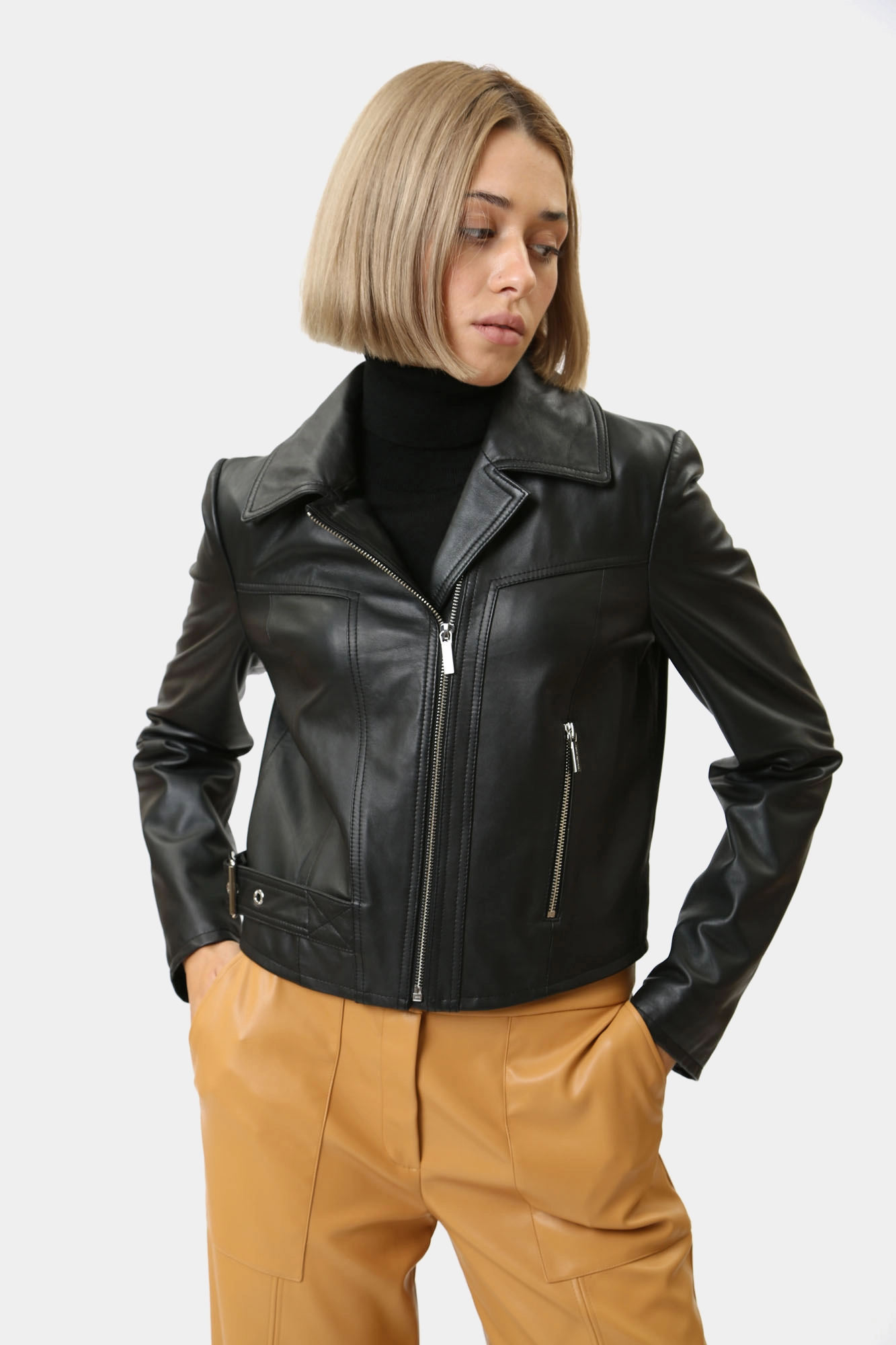 6DYB50_YLP3Z куртка кожаная armani exchange 