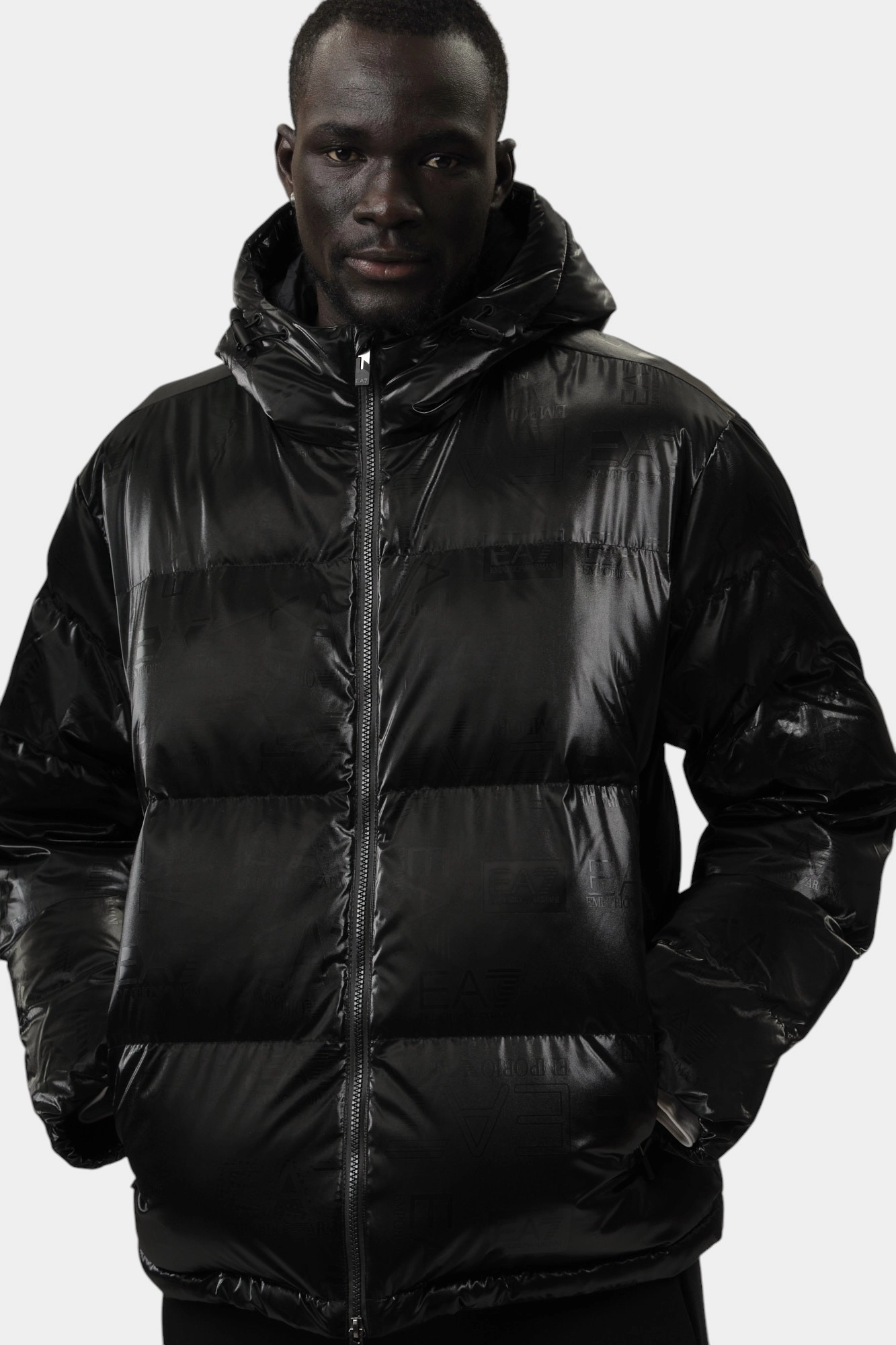 6DPB34_PNHMZ Куртка пуховая EA7 Черный