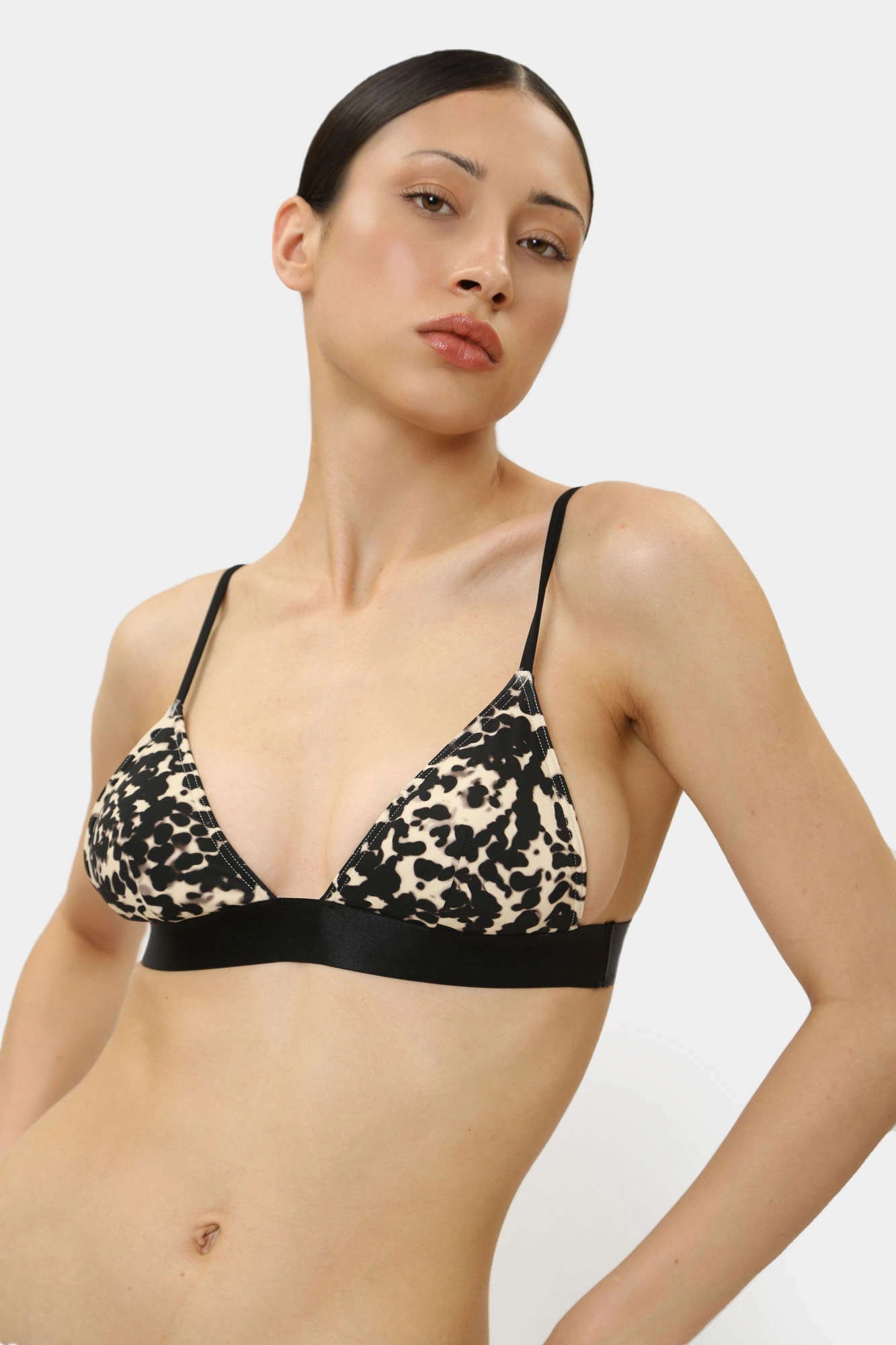 Calvin Klein Underwear KW0KW02488 0GM Med Online.ru
