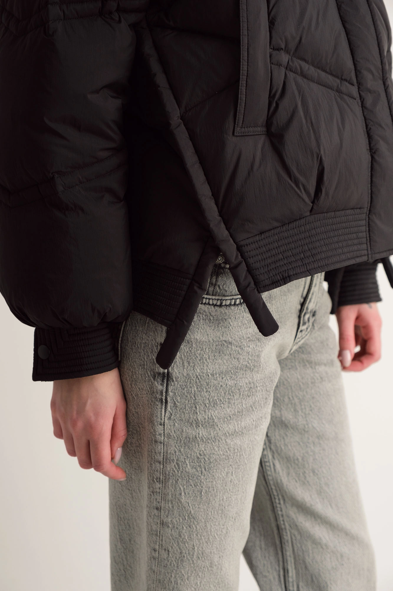 W-242-KT-34-0002 куртка the hills 