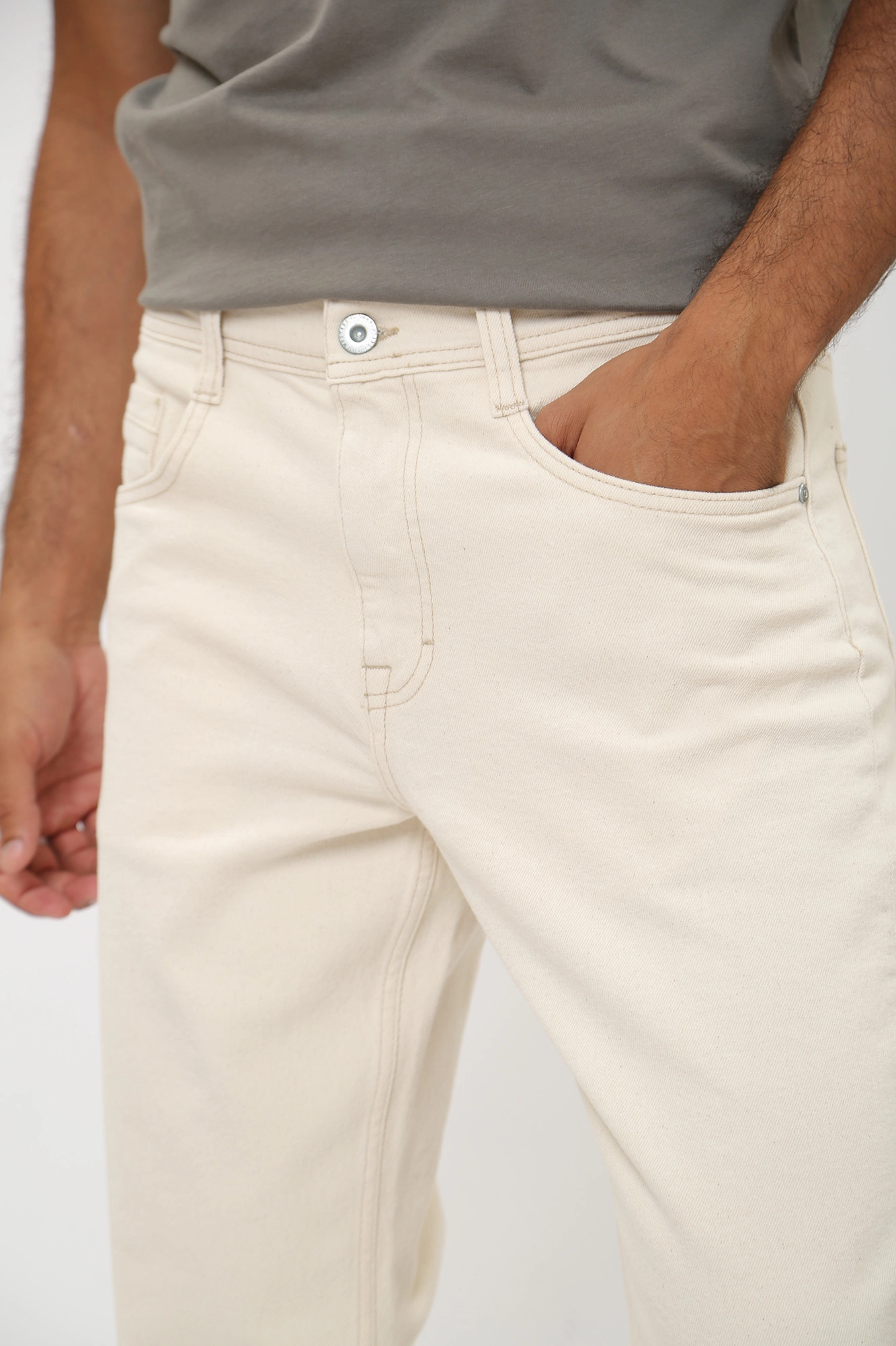 1013941 Брюки джинсовые Mustang Молочный