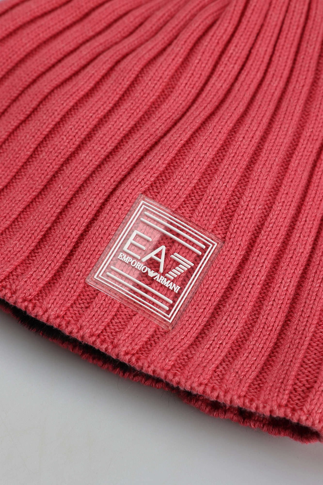 284954_2F300 Шапка EA7 Розовый