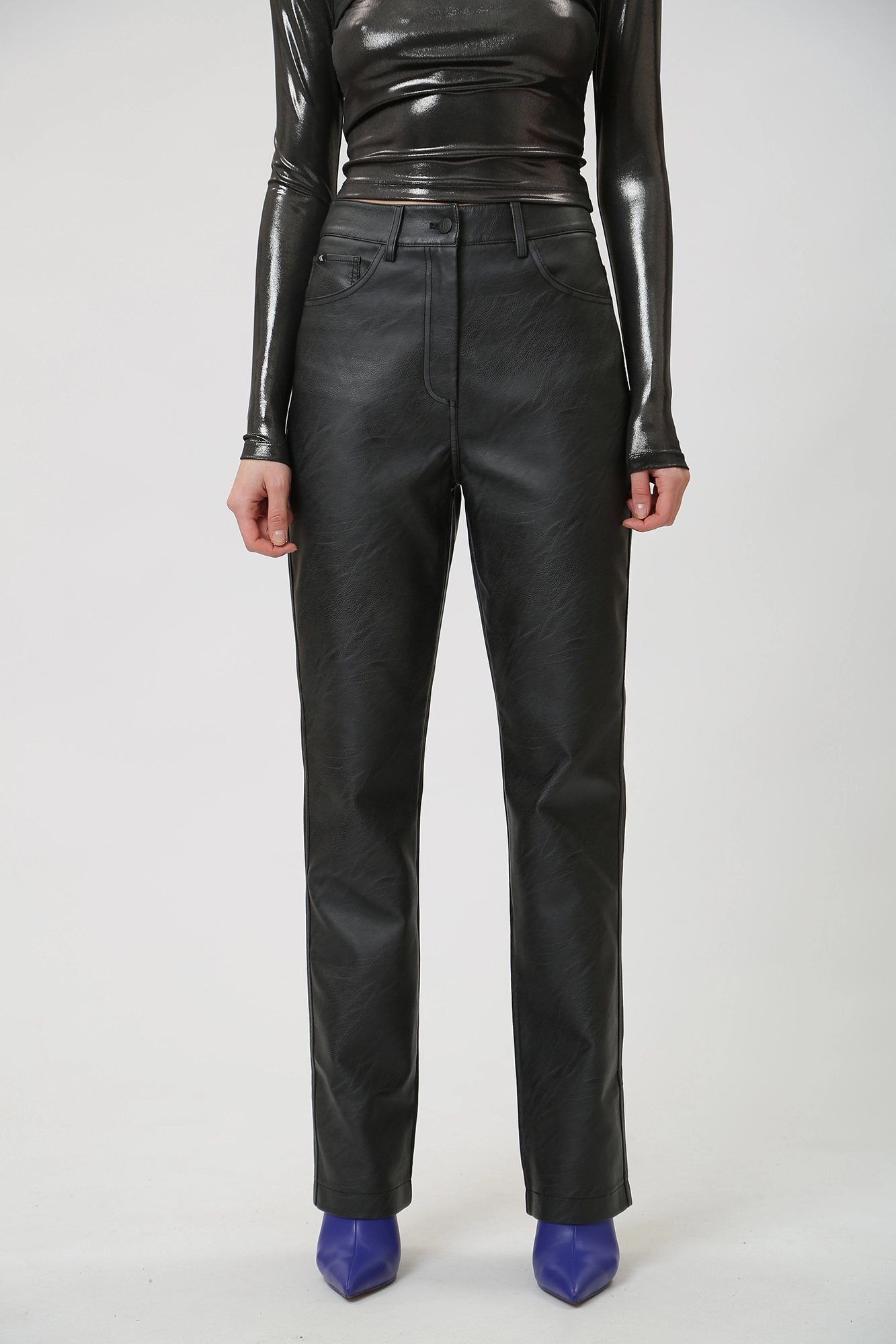 J20J222552 брюки calvin klein jeans 