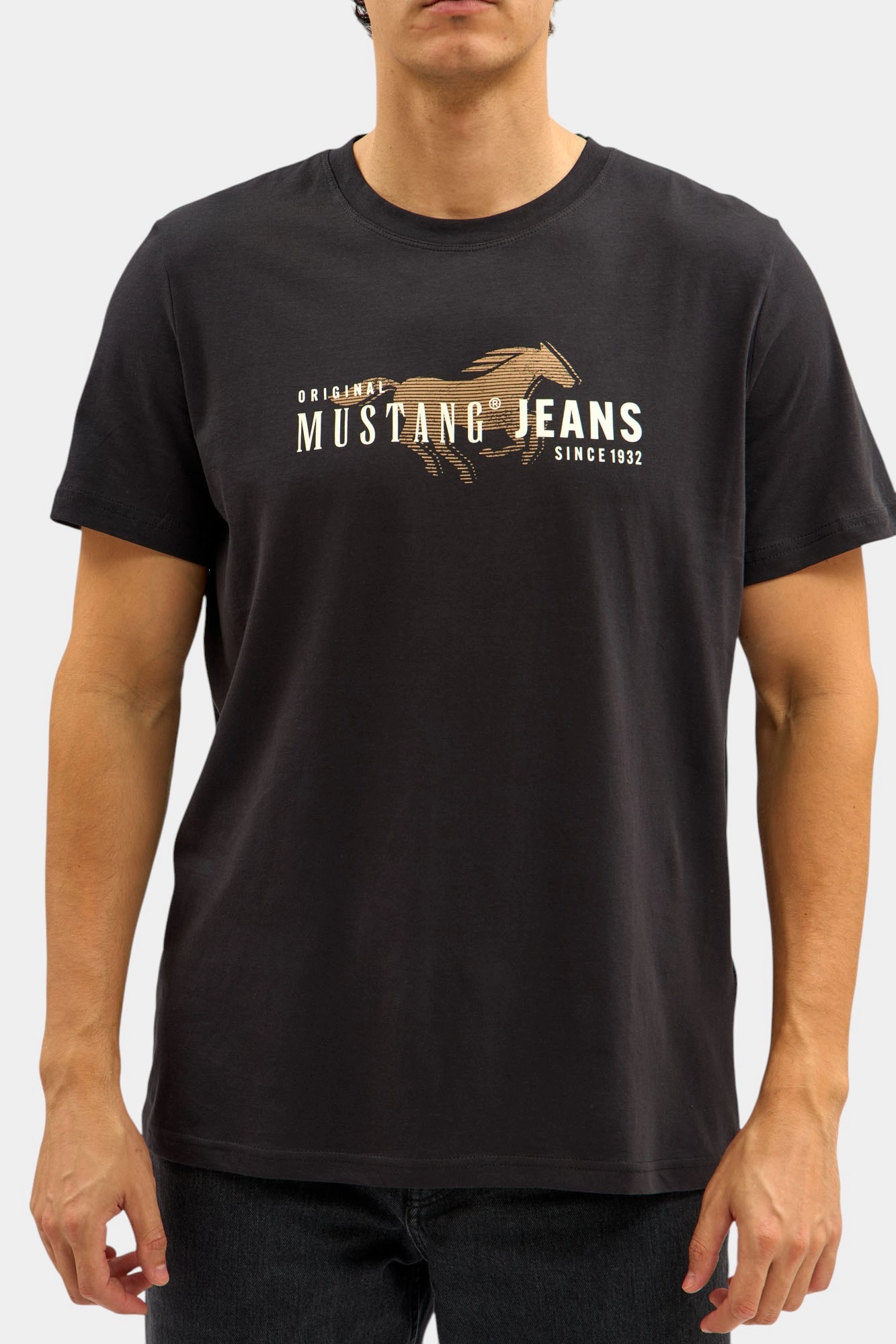 1016854 Футболка Mustang Черный