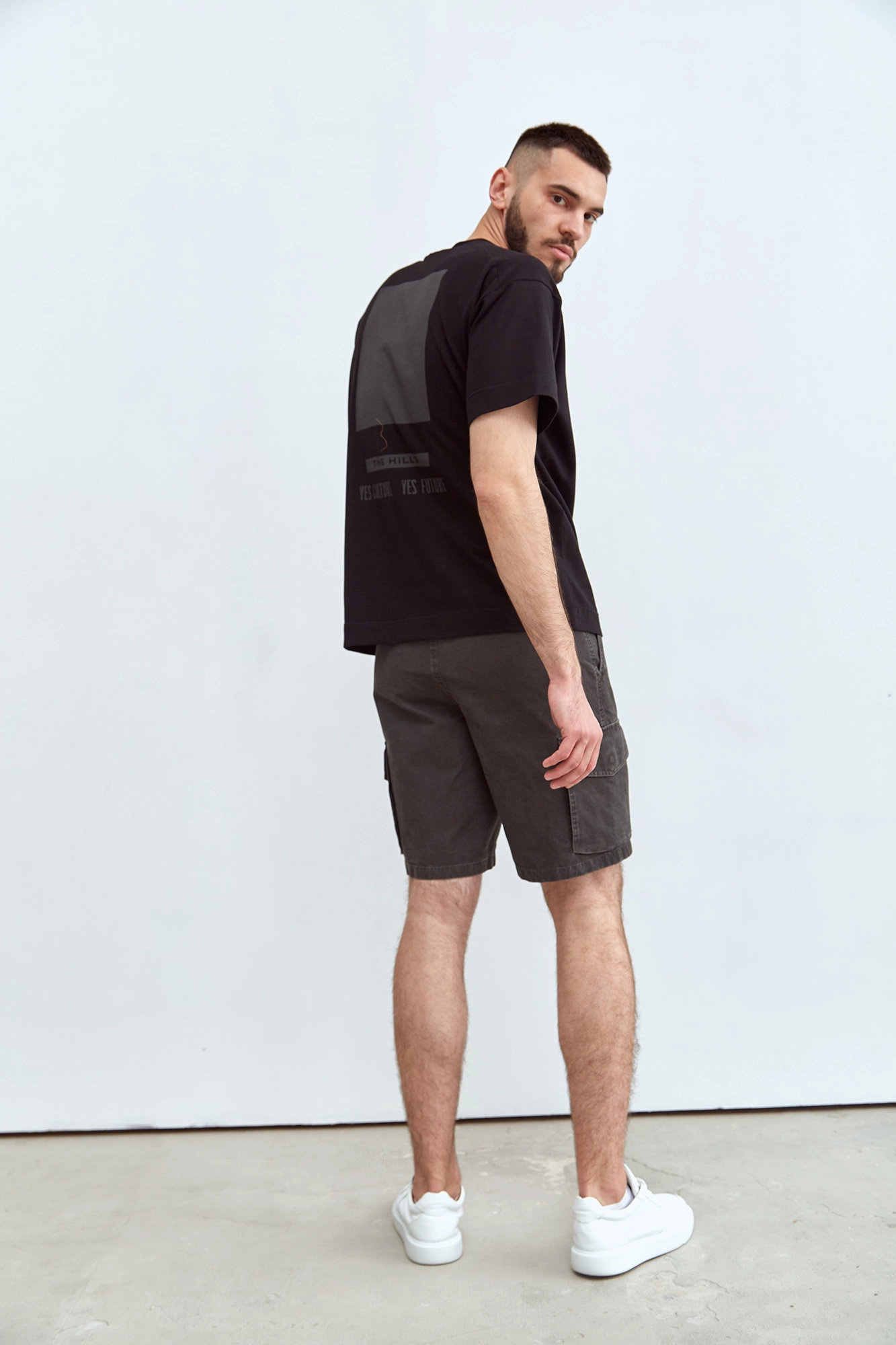 M-231-TH-56-0085 Шорты The Hills Черный