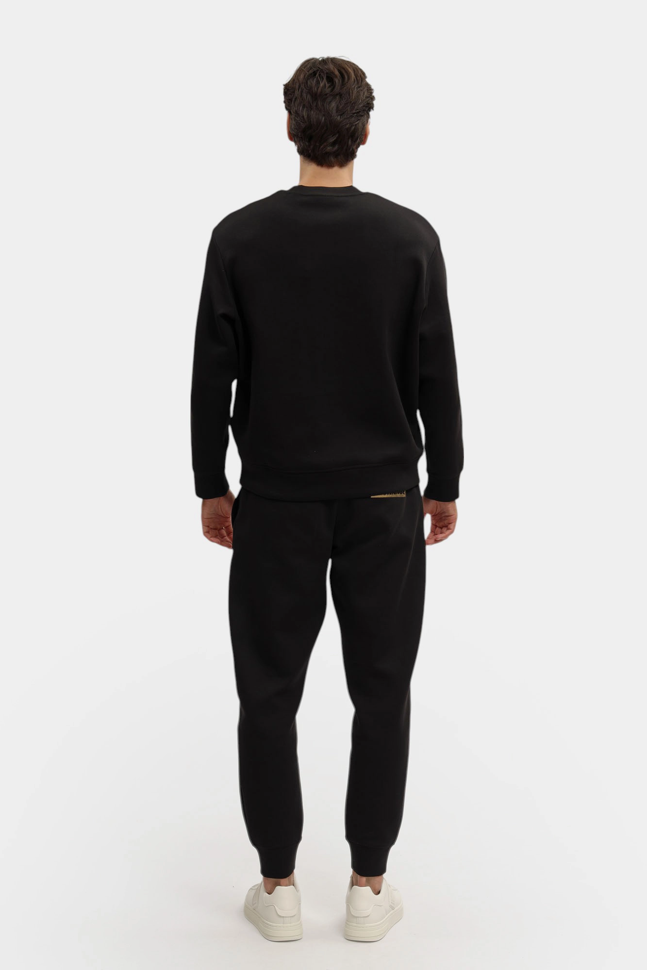 XM001892_AF10818 Свитшот Armani Exchange Черный