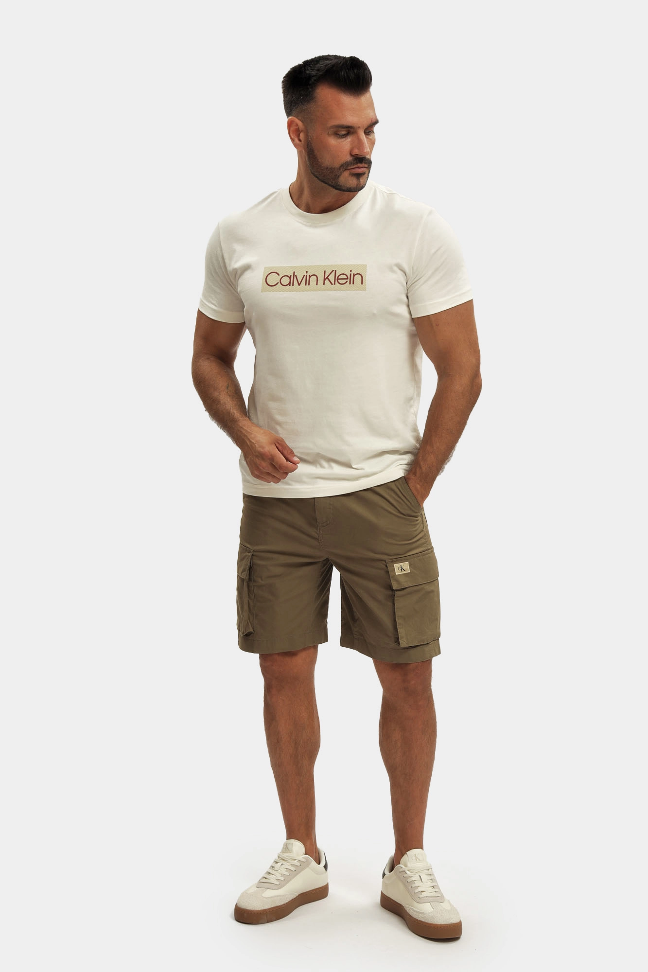 J30J327376 Шорты Calvin Klein Jeans Бежевый