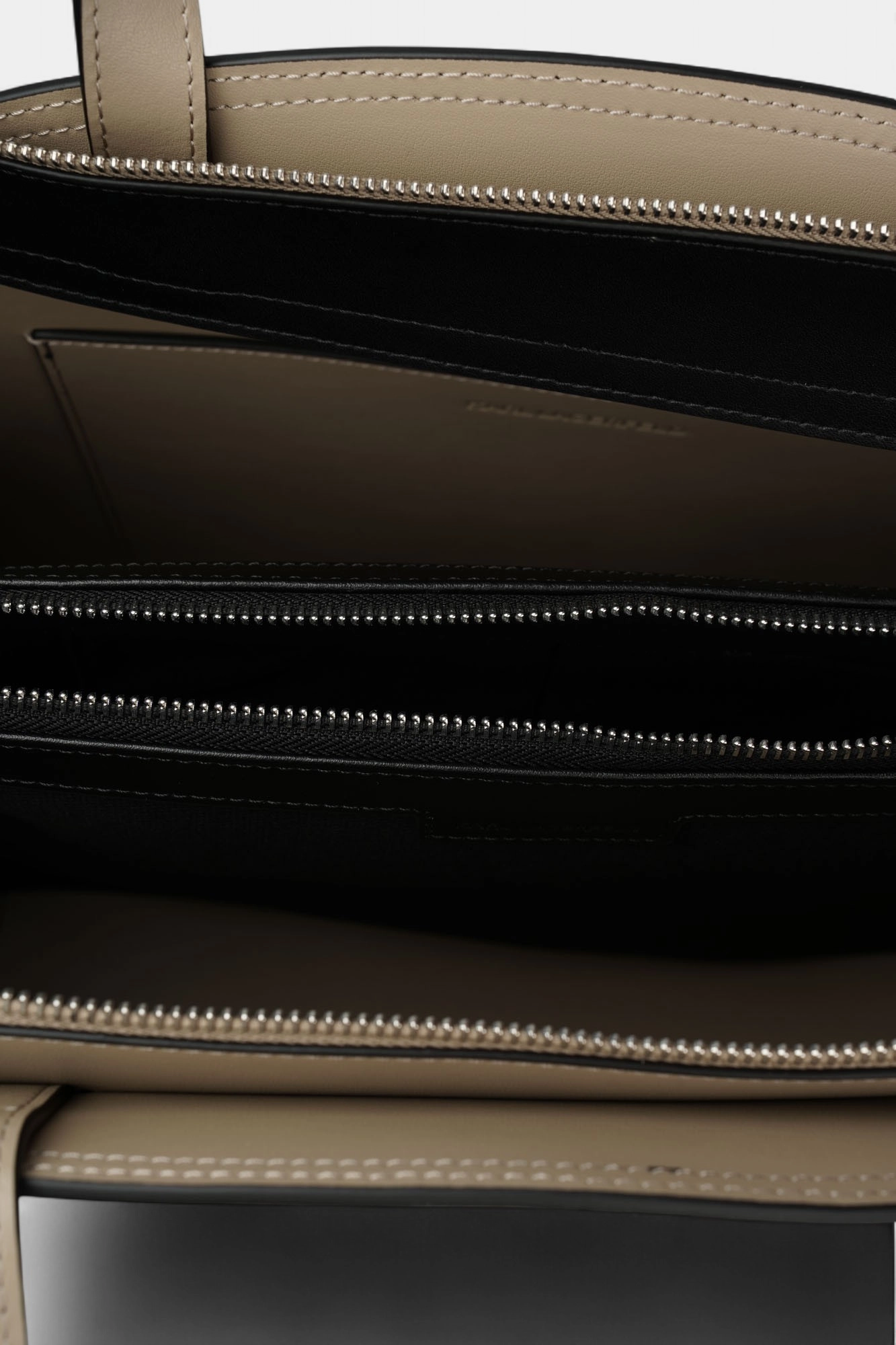 A1W30216 Сумка Karl Lagerfeld Черный