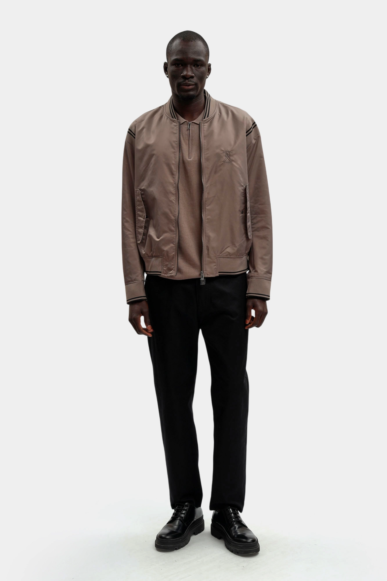 XM002017_AF19828 Бомбер Armani Exchange Коричневый