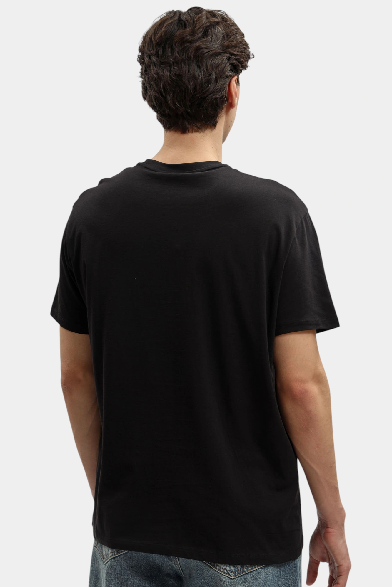 Футболка Armani Exchange Черный