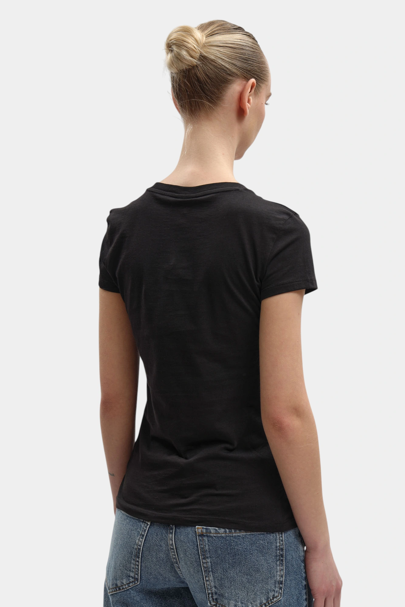 Футболка Armani Exchange