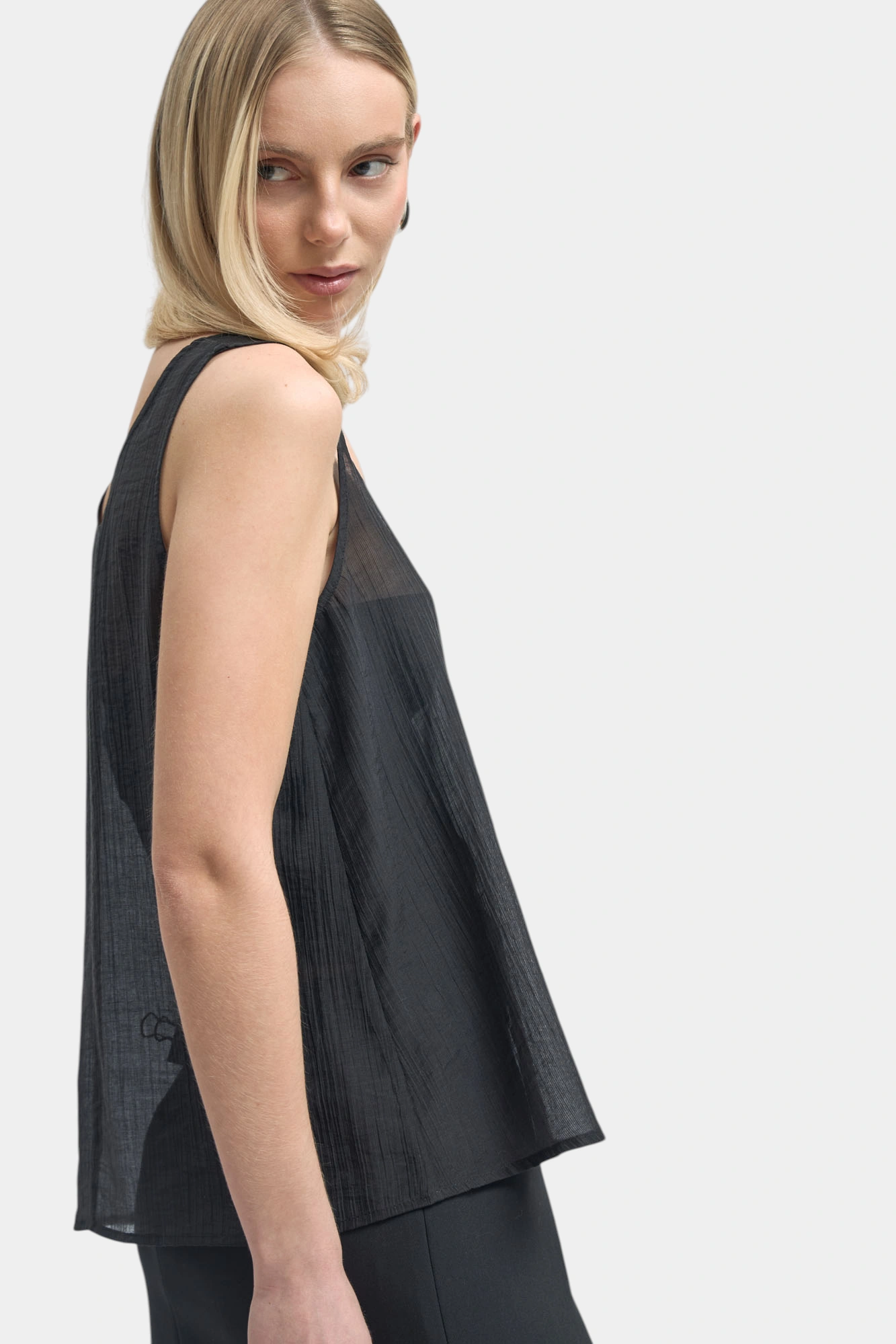 Топ The Hills Черный