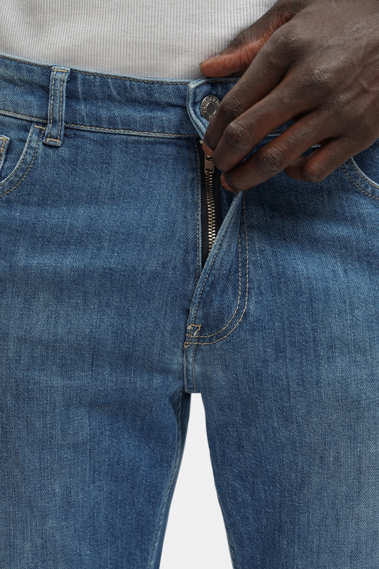 Джинсы Trussardi