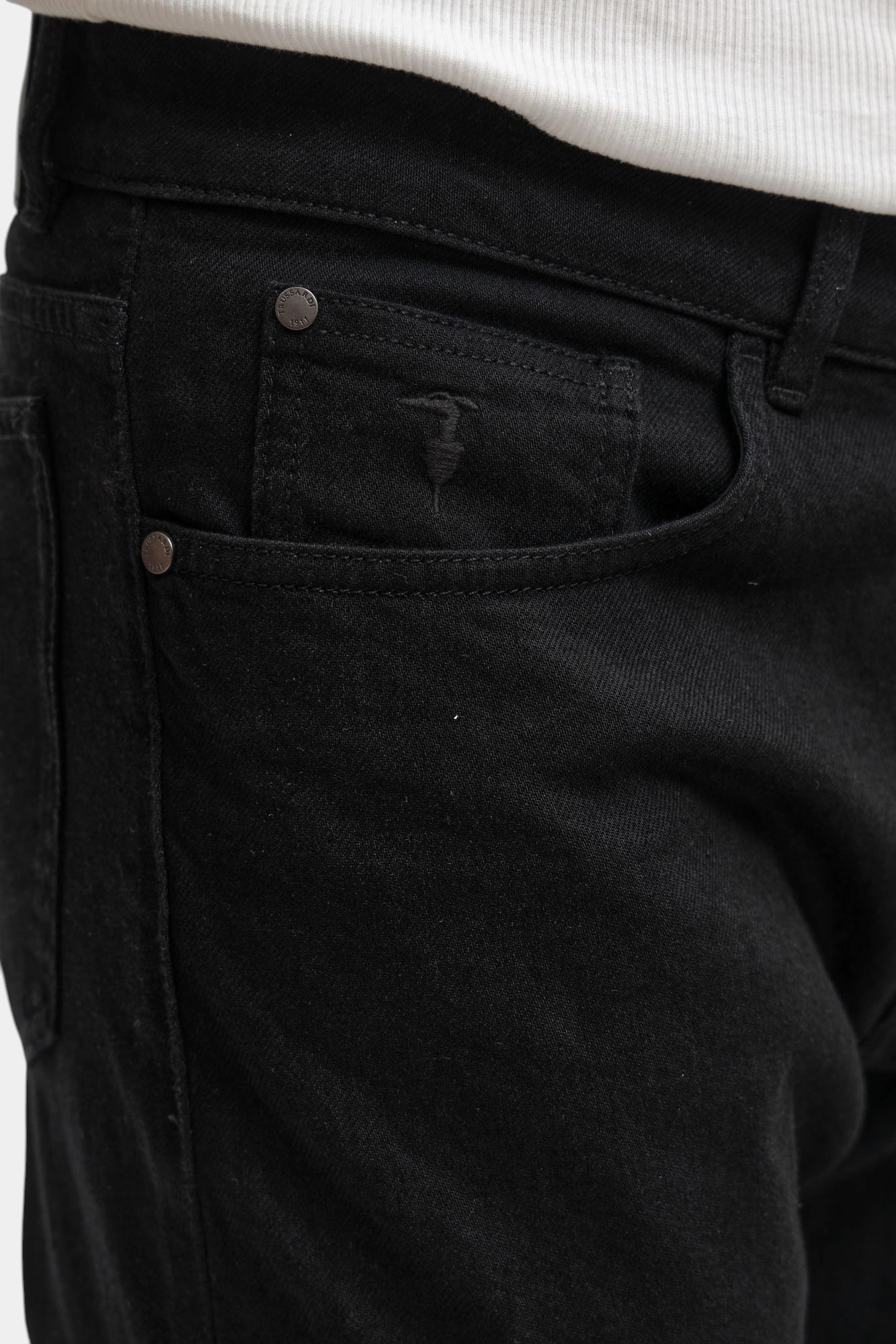 Джинсы Trussardi